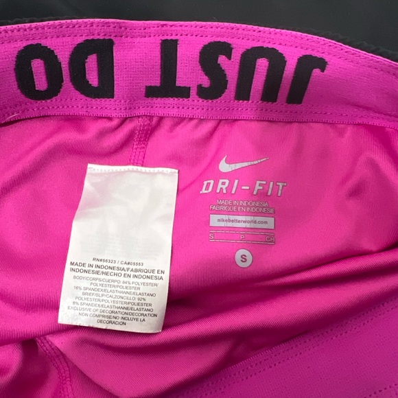 Black Nike Shorts - Picture 5 of 5